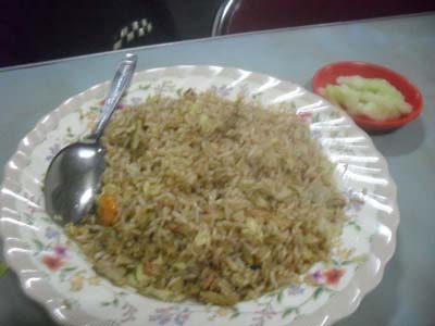 NASI GORENG B2 DAN JERUK PANAS