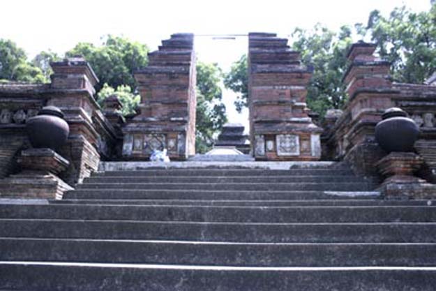 Pajimatan Imogiri: Makam Raja-raja Mataram 1