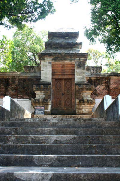 Pajimatan Imogiri: Makam Raja-raja Mataram 1